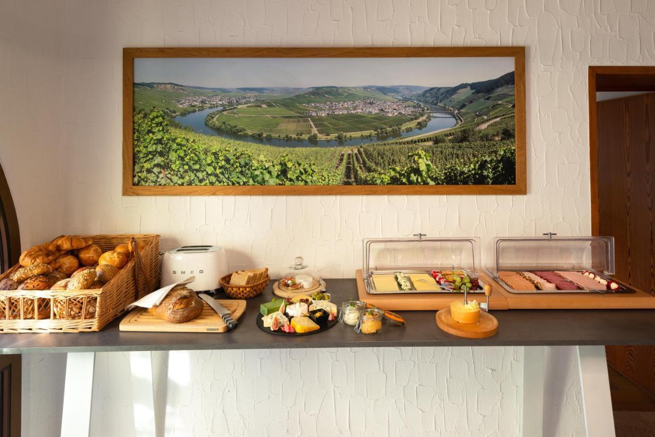 Moselweingut & Gaestehaus Hubertushof Тріттенгайм Екстер'єр фото